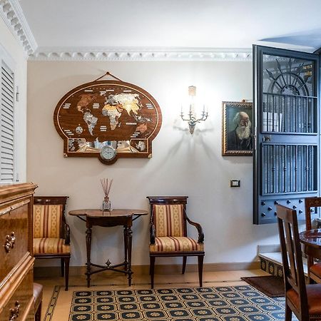 Regal House Roma Capucci 6 Hotell Exteriör bild