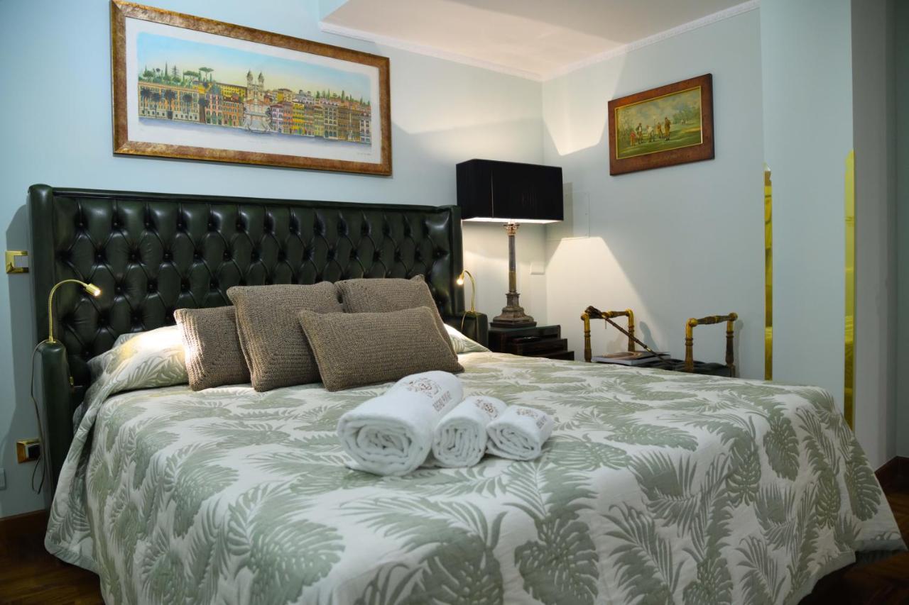 Regal House Roma Capucci 6 Hotell Exteriör bild